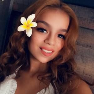 Meet your Posher, Maritza